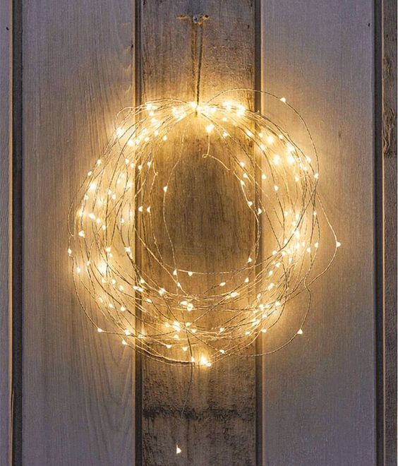 Wreath of lights how to decorate your front door at christmas in Australia