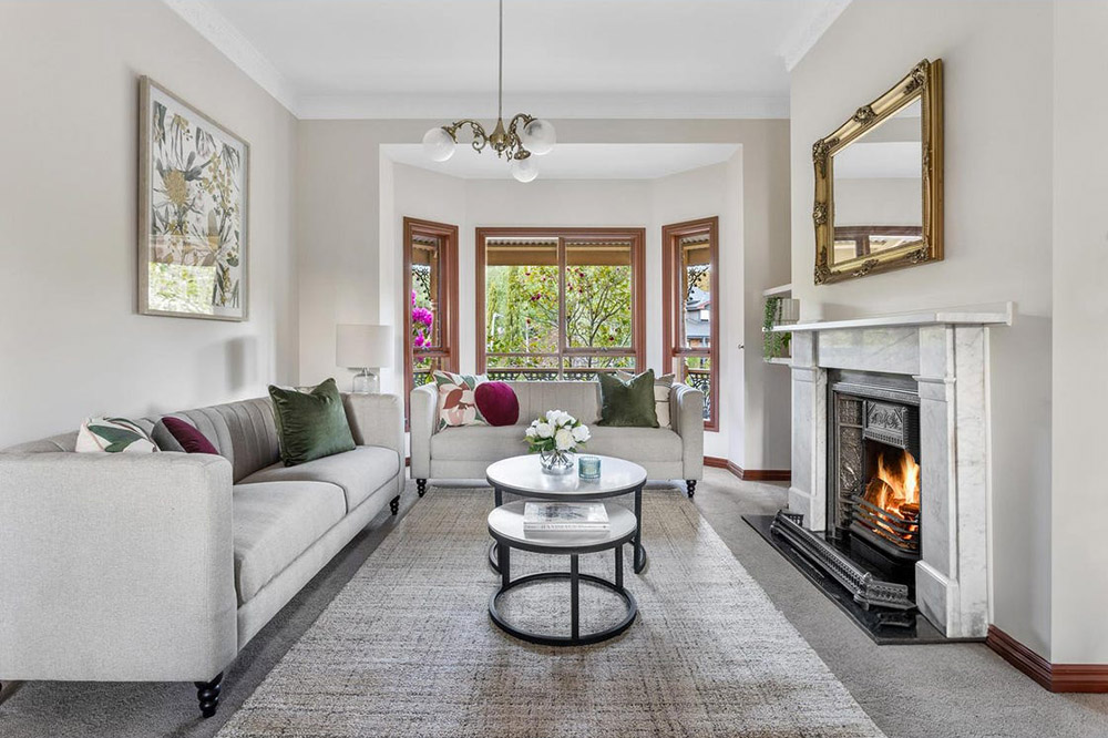 eltham_family_home1